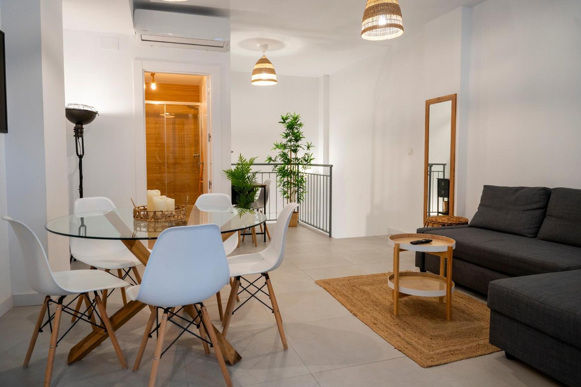Apartment Andrea In Malaga Center Εξωτερικό φωτογραφία