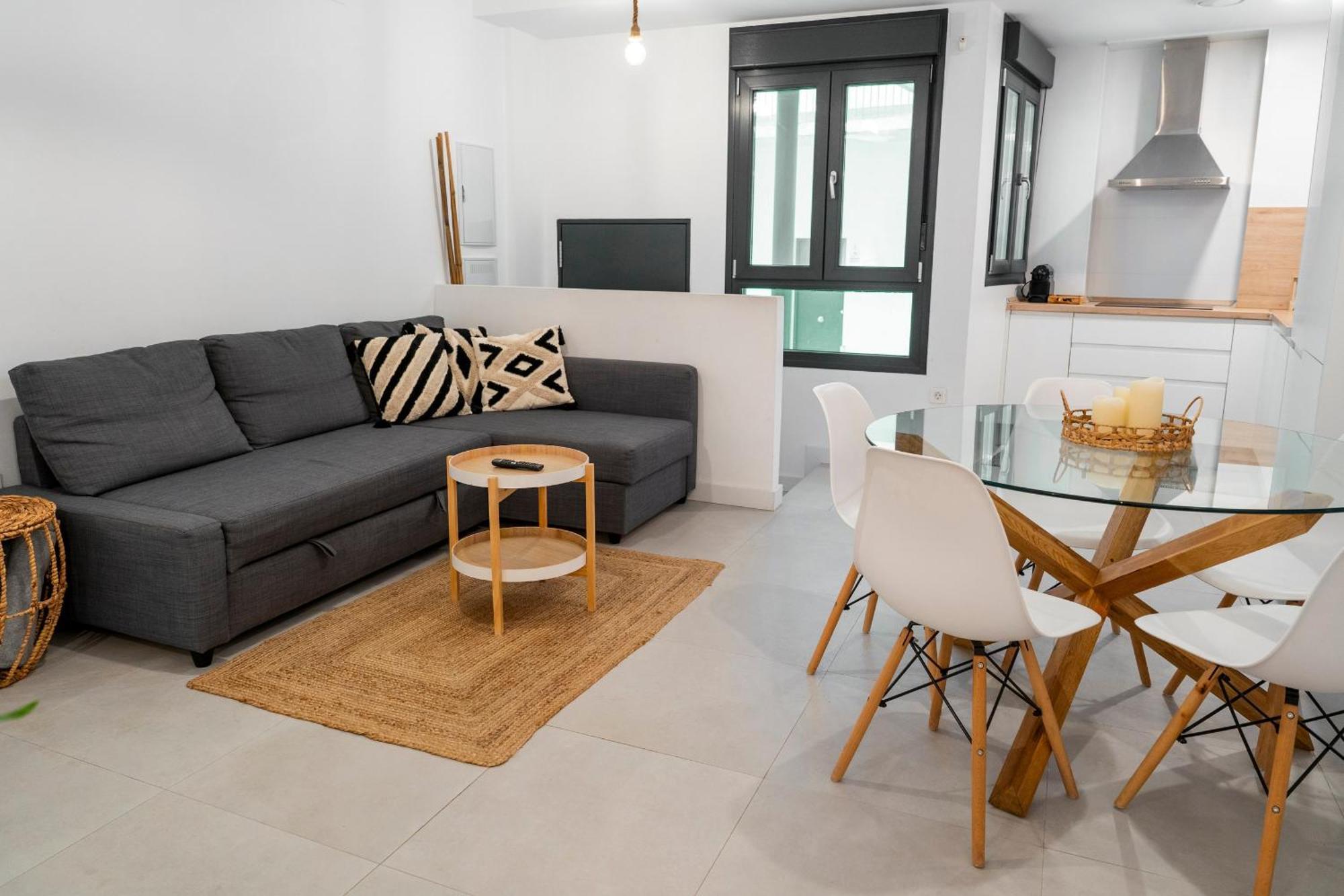 Apartment Andrea In Malaga Center Εξωτερικό φωτογραφία